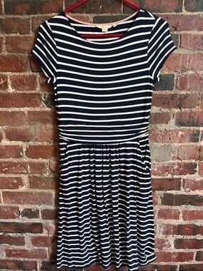 Boden Navy and White Striped Short Sleeve Boat Neckline Casual Dress